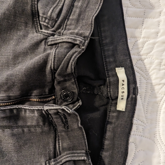 Black Pacsun Skinny Distressed Jeans / Jeggings - Picture 2 of 5